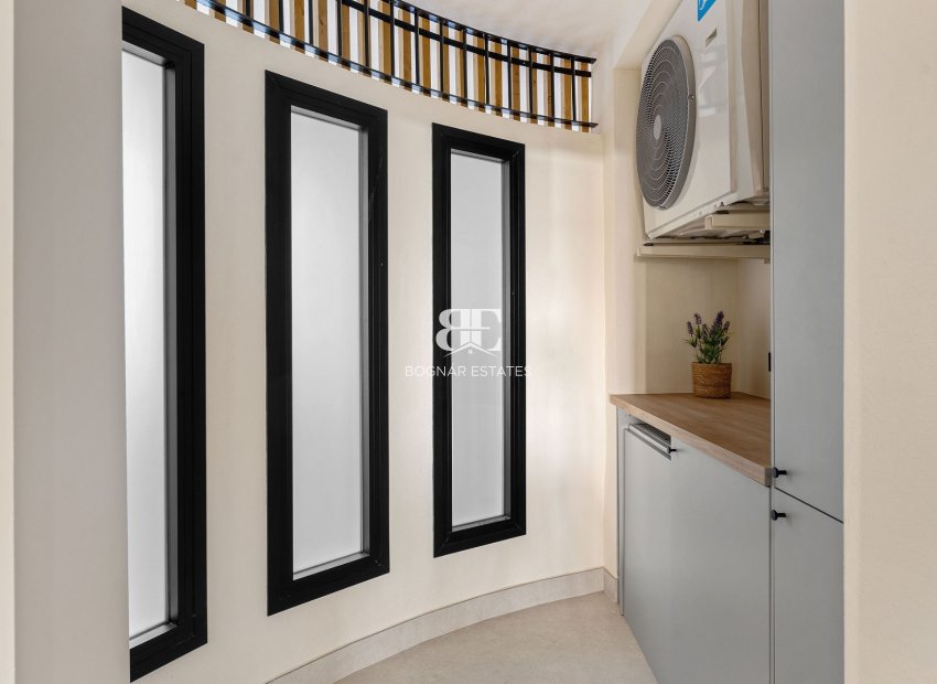 Herverkoop - apartment -
Marbella - Nueva Andalucía