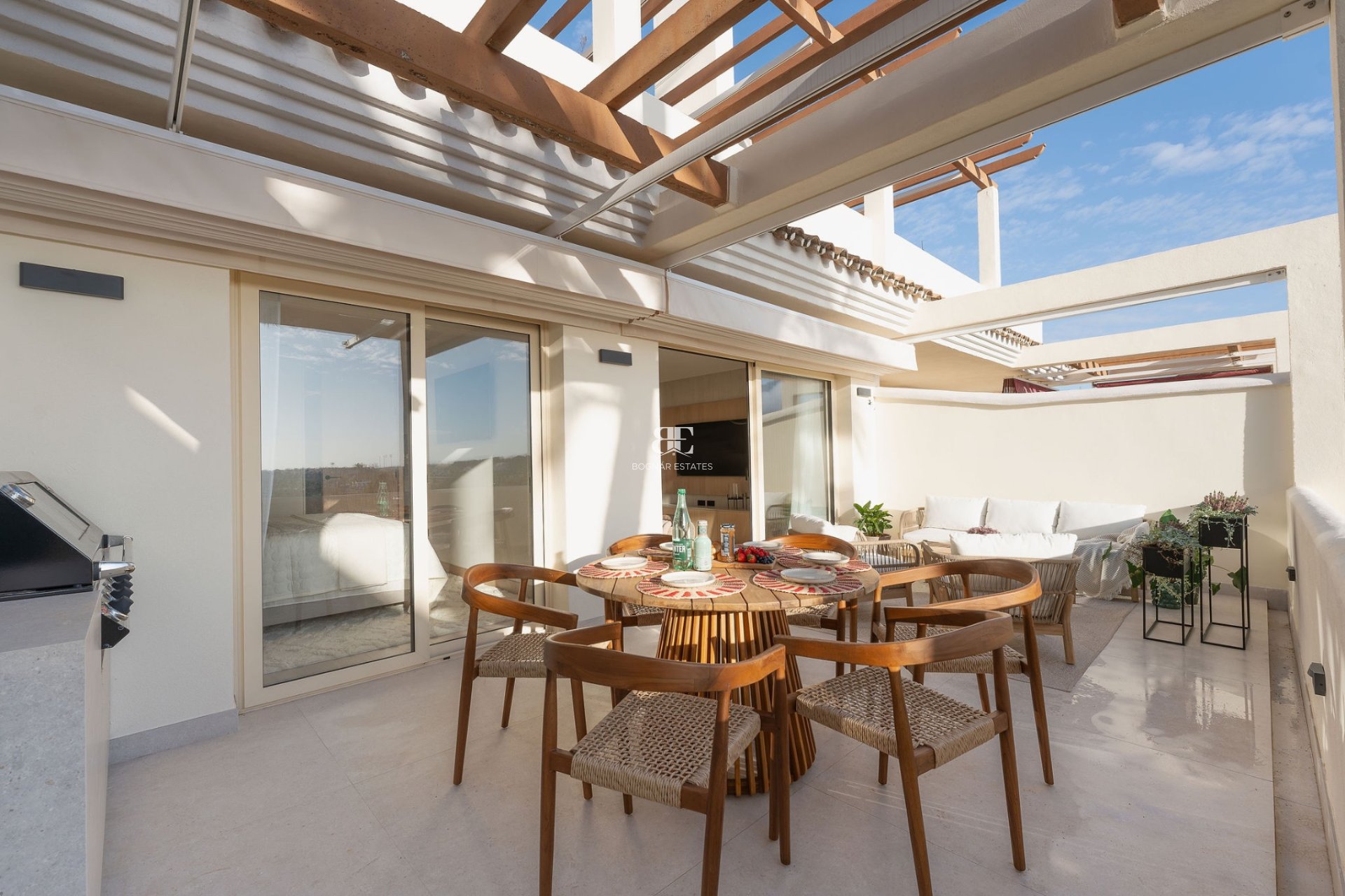 Herverkoop - apartment -
Marbella - Nueva Andalucía