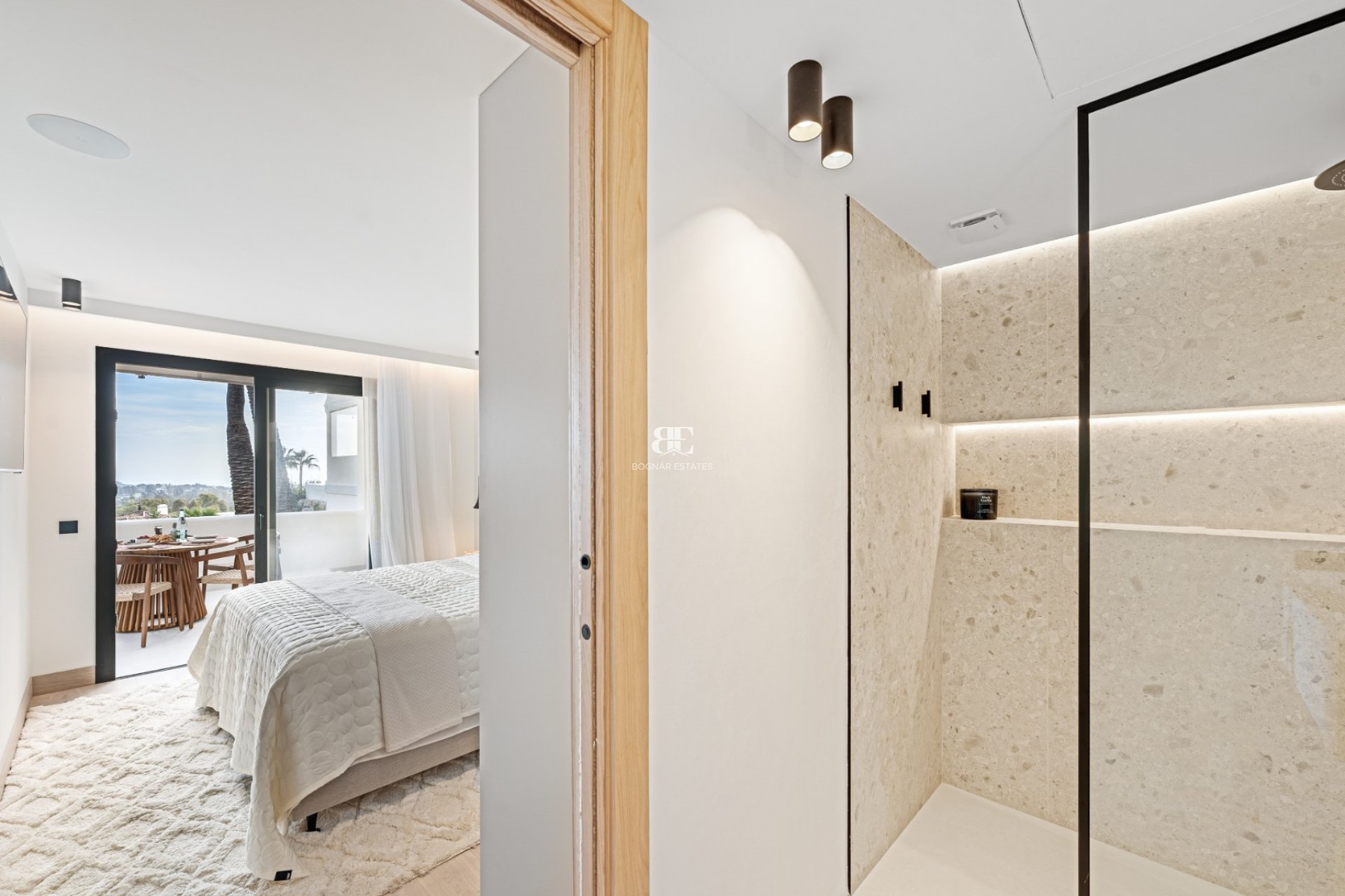 Herverkoop - apartment -
Marbella - Nueva Andalucía