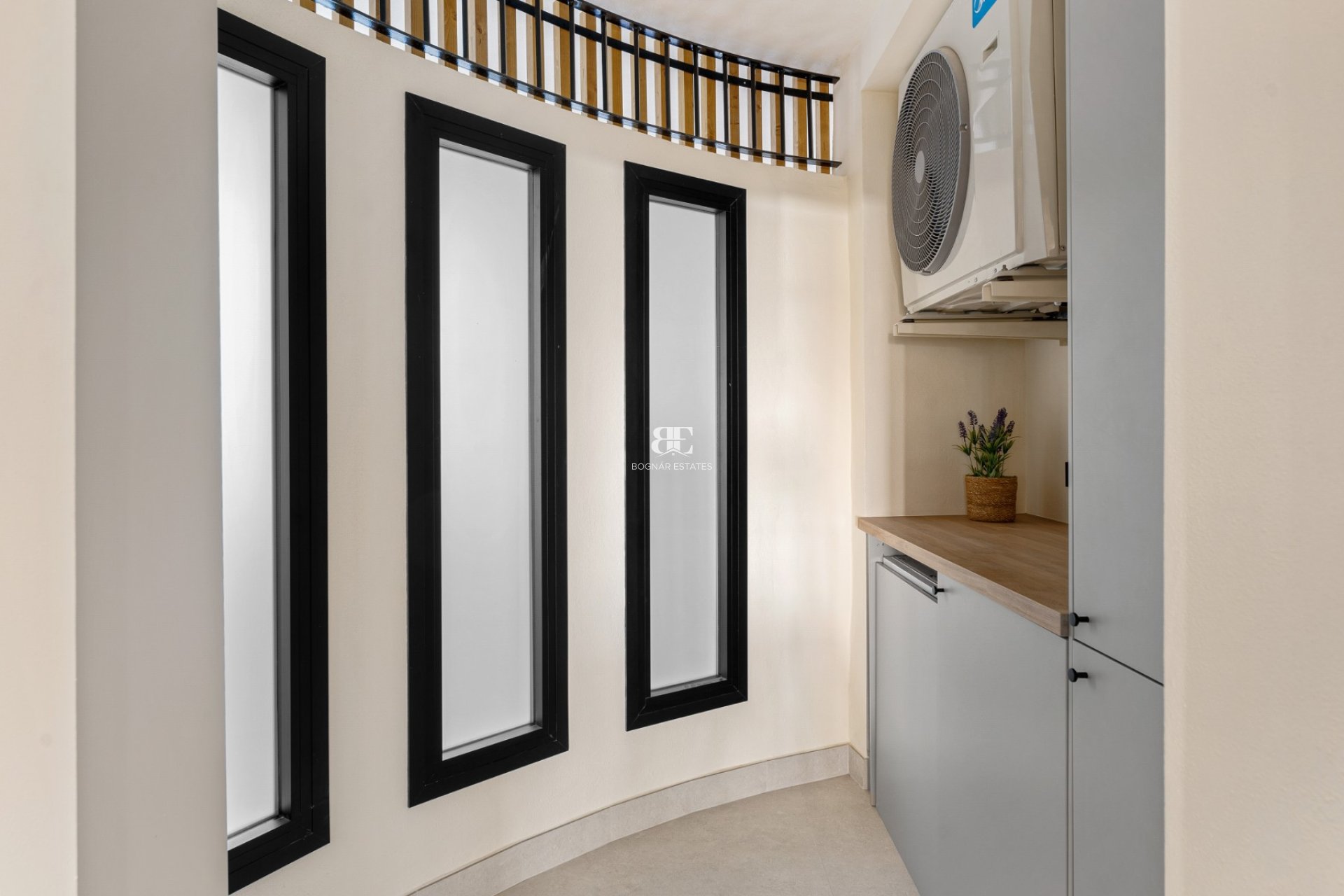 Herverkoop - apartment -
Marbella - Nueva Andalucía