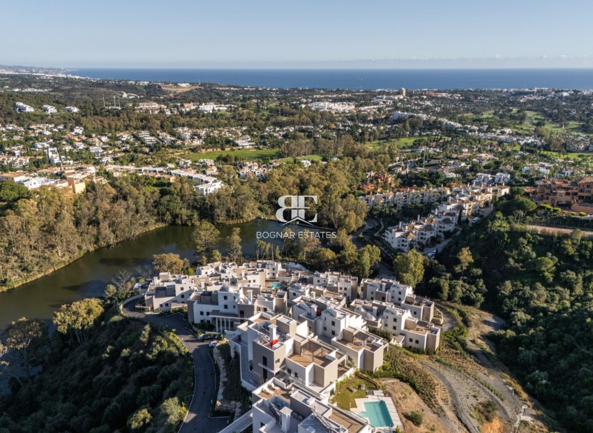 Herverkoop - apartment -
Marbella - Nueva Andalucía