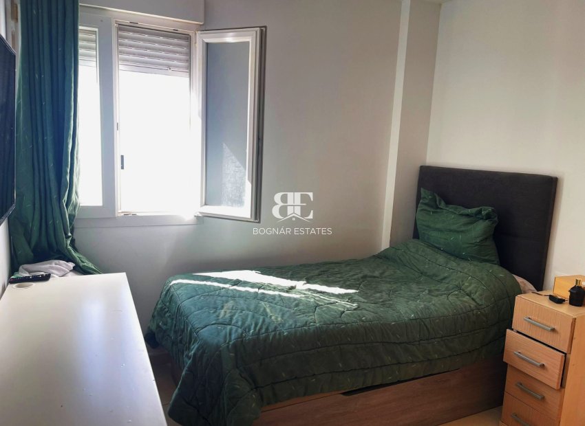 Herverkoop - apartment -
Marbella - Nueva Andalucía