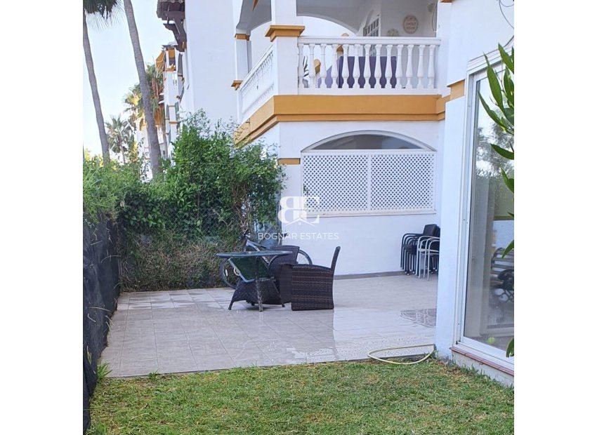 Herverkoop - apartment -
Marbella - Nueva Andalucía