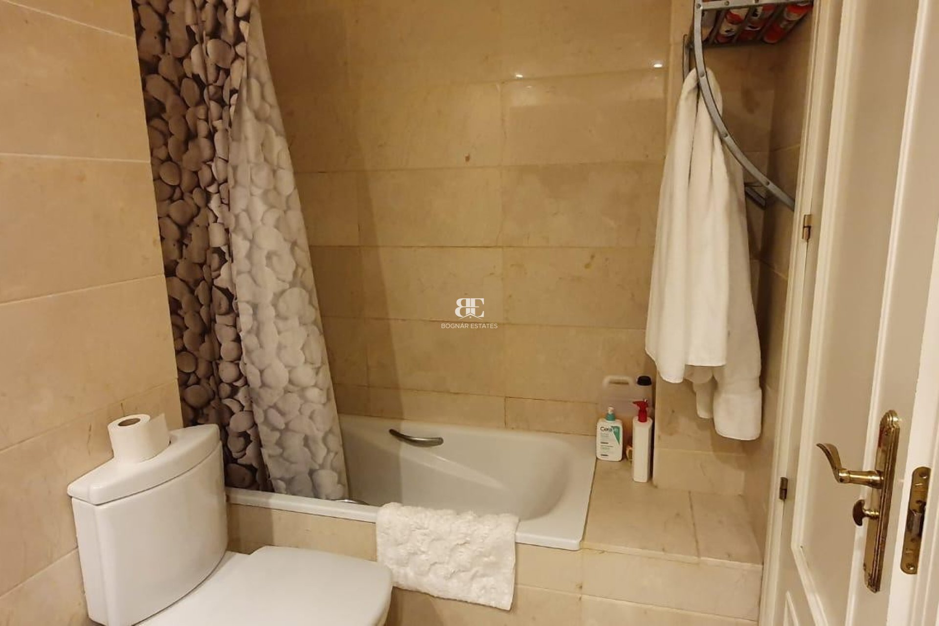 Herverkoop - apartment -
Marbella - Nueva Andalucía
