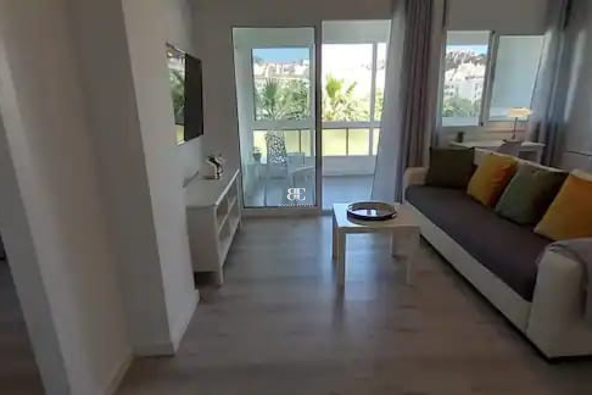 Herverkoop - apartment -
Marbella - Nueva Andalucía