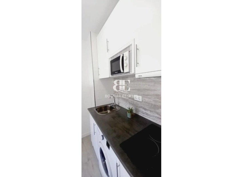 Herverkoop - apartment -
Marbella - Nueva Andalucía