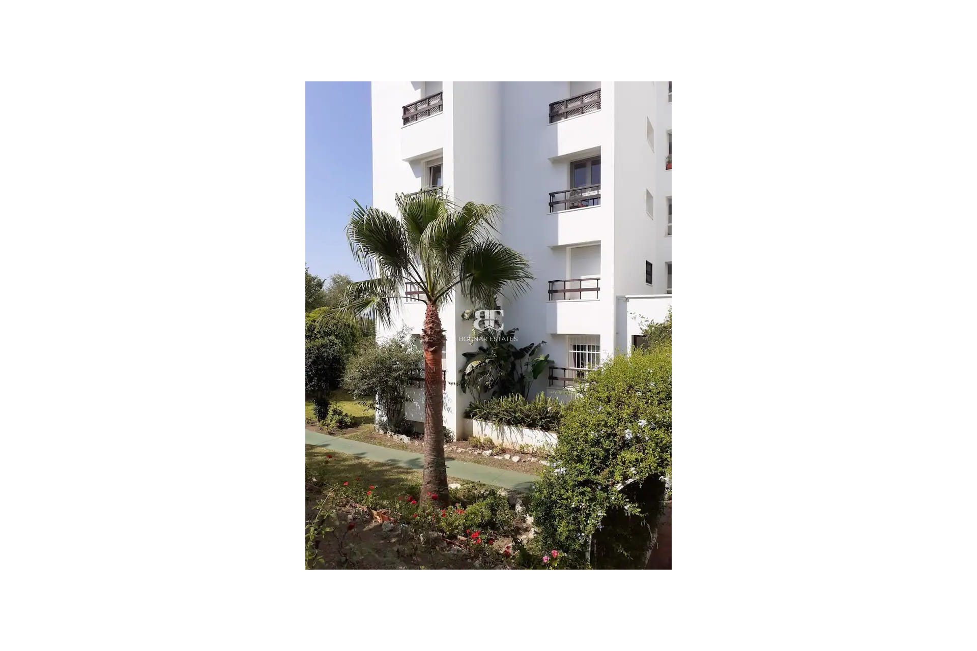 Herverkoop - apartment -
Marbella - Nueva Andalucía