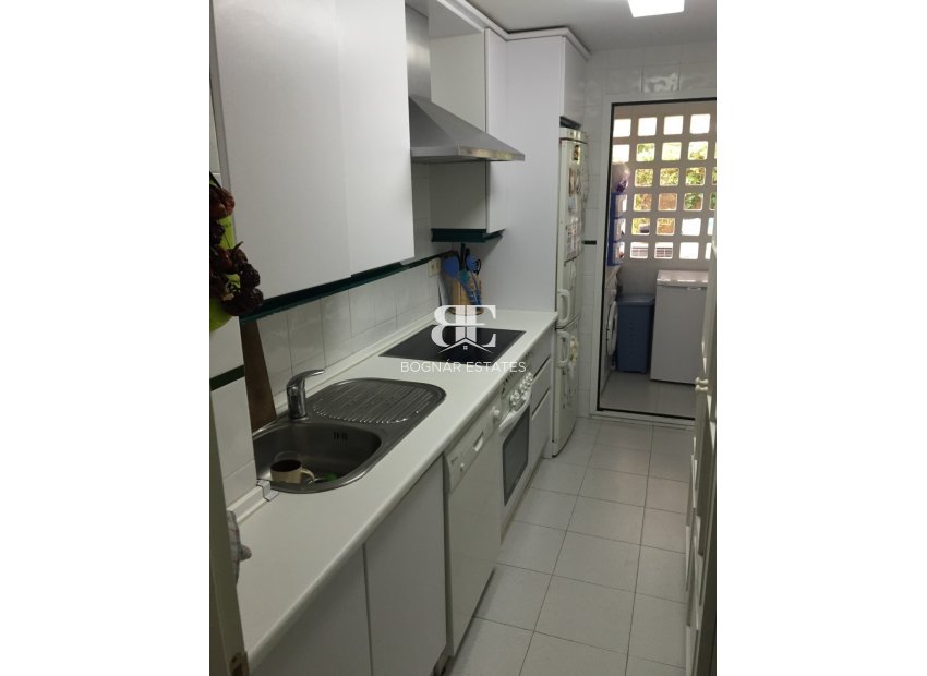 Herverkoop - apartment -
Marbella - Nueva Andalucía