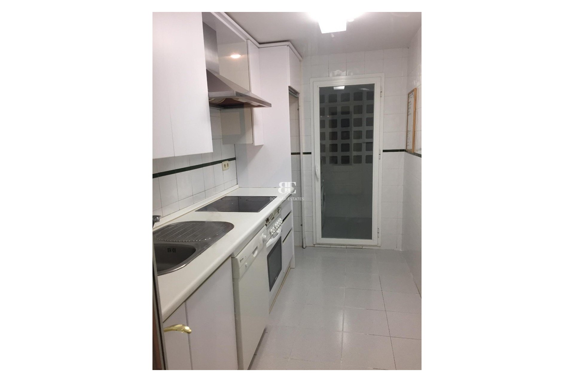 Herverkoop - apartment -
Marbella - Nueva Andalucía