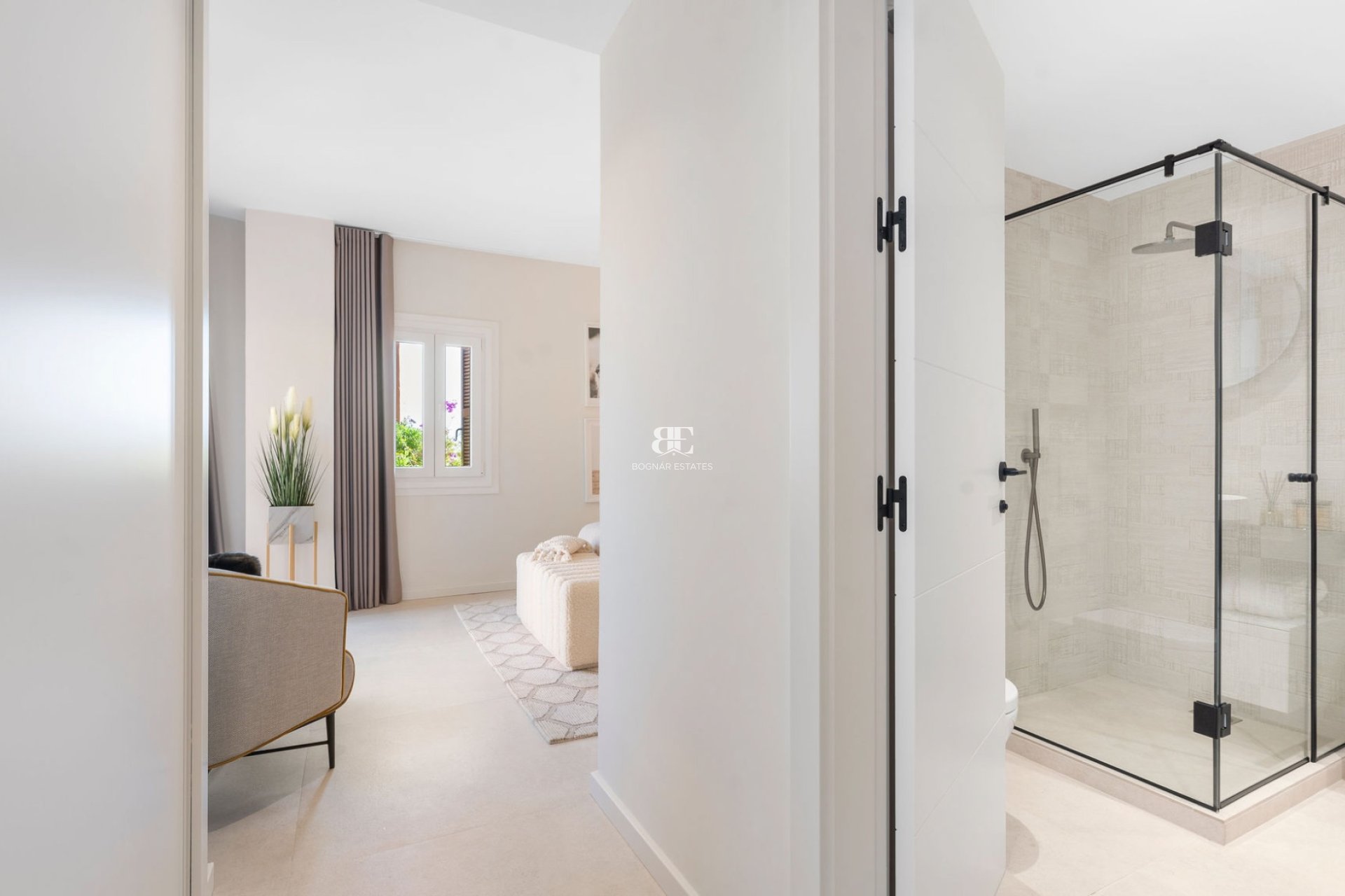 Herverkoop - apartment -
Marbella - Nueva Andalucía