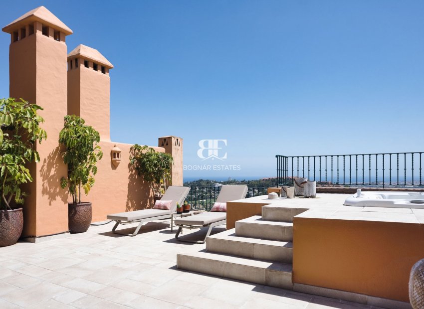 Herverkoop - apartment -
Marbella - Nueva Andalucía