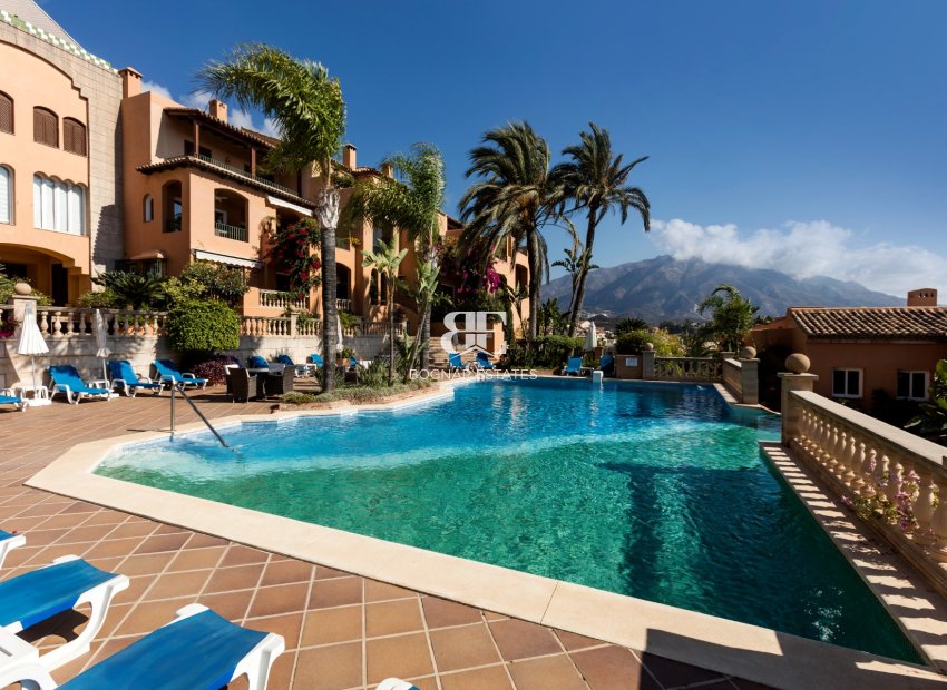 Herverkoop - apartment -
Marbella - Nueva Andalucía