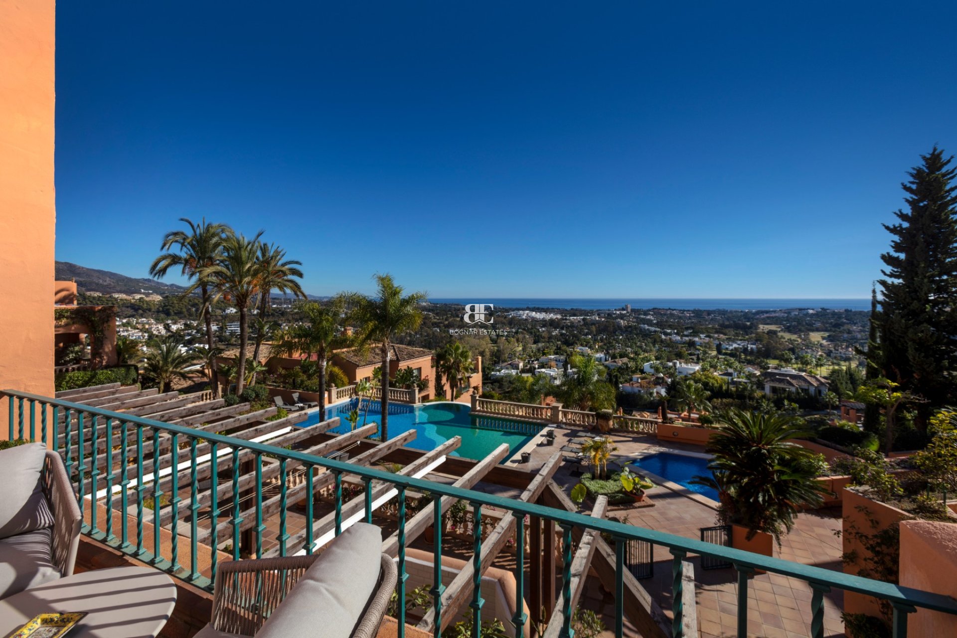 Herverkoop - apartment -
Marbella - Nueva Andalucía