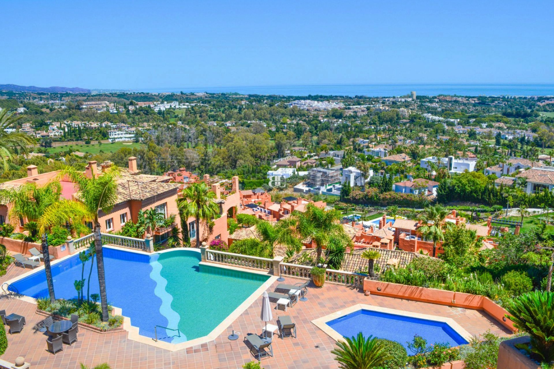 Herverkoop - apartment -
Marbella - Nueva Andalucía