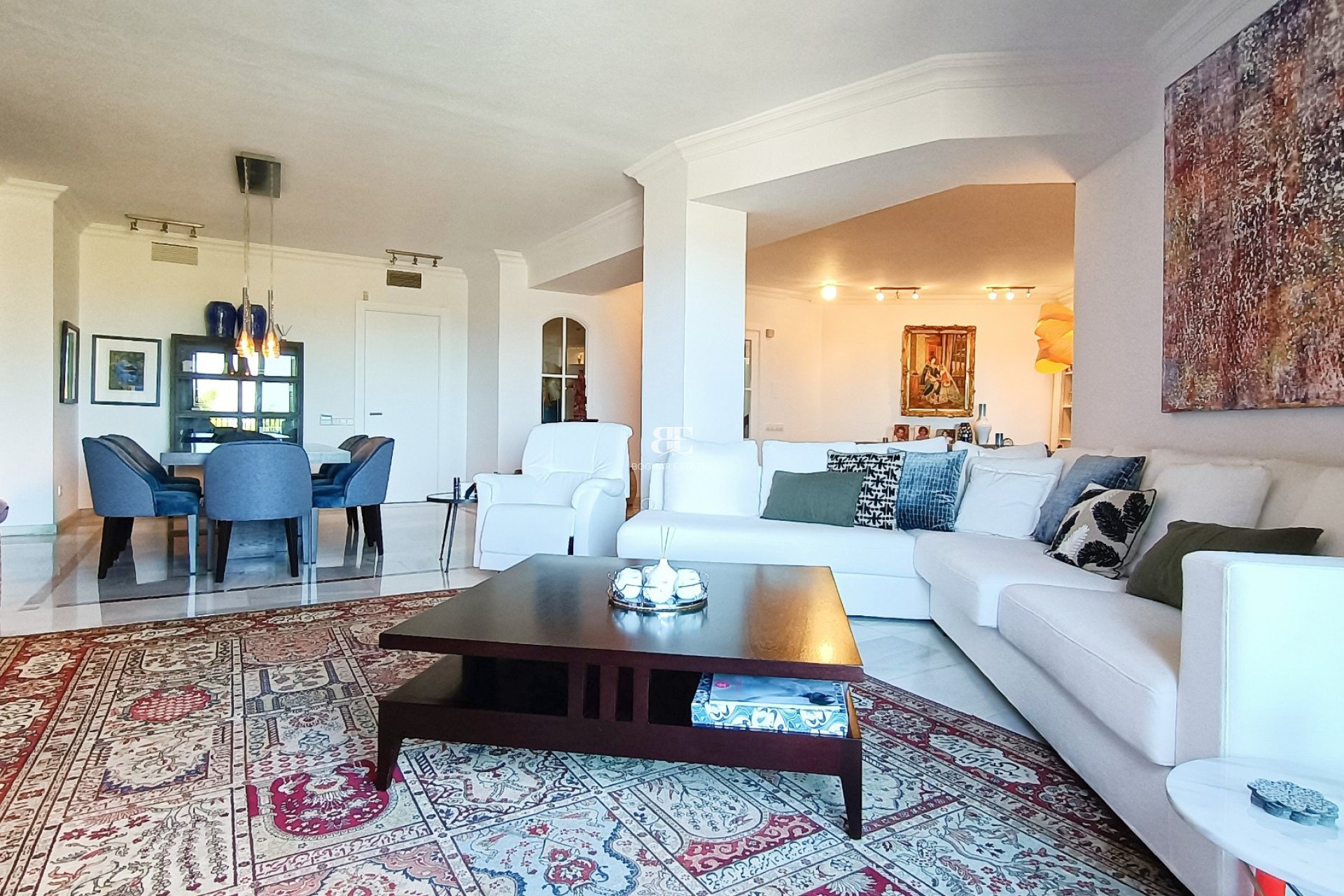 Herverkoop - apartment -
Marbella - Nueva Andalucía