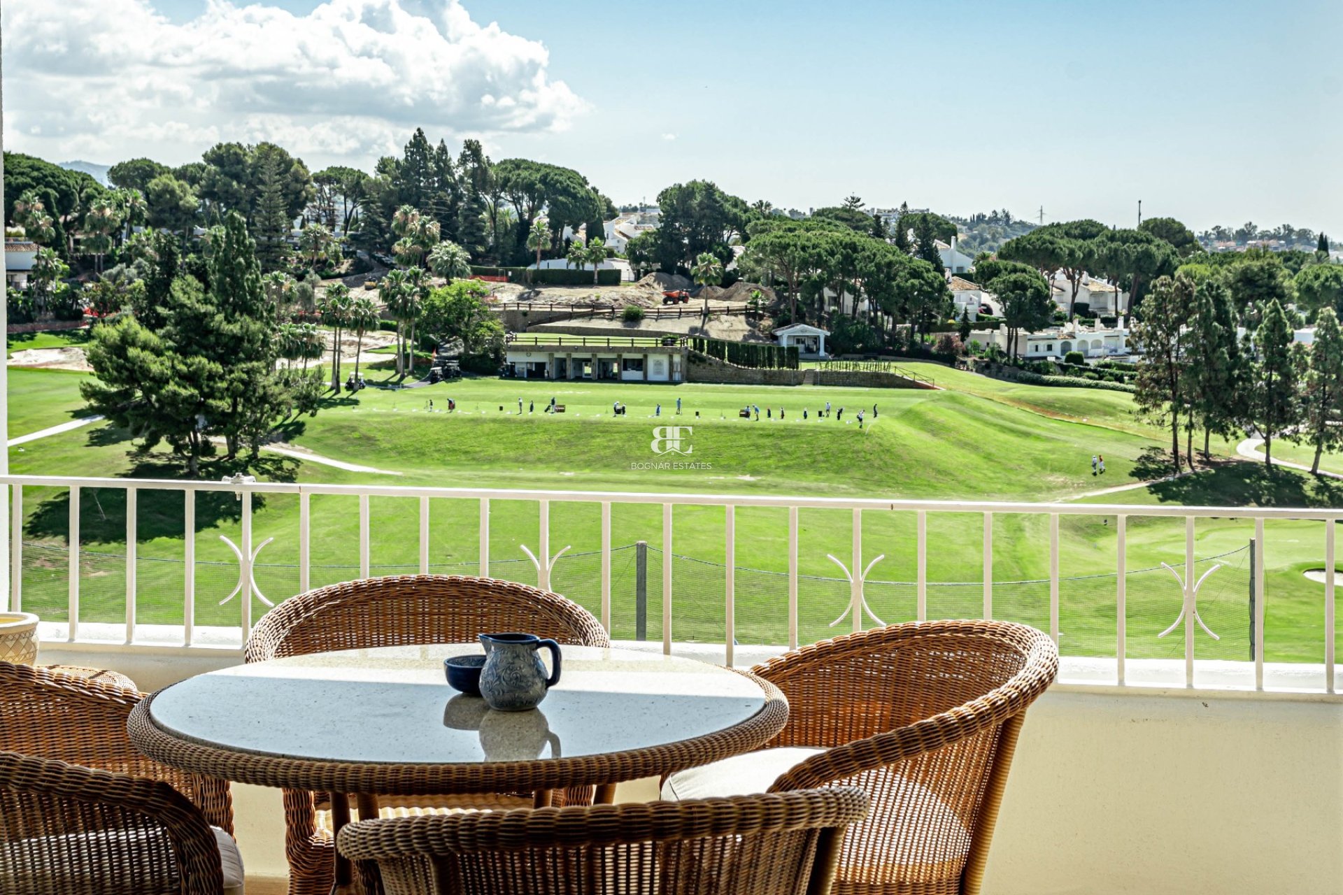 Herverkoop - apartment -
Marbella - Nueva Andalucía