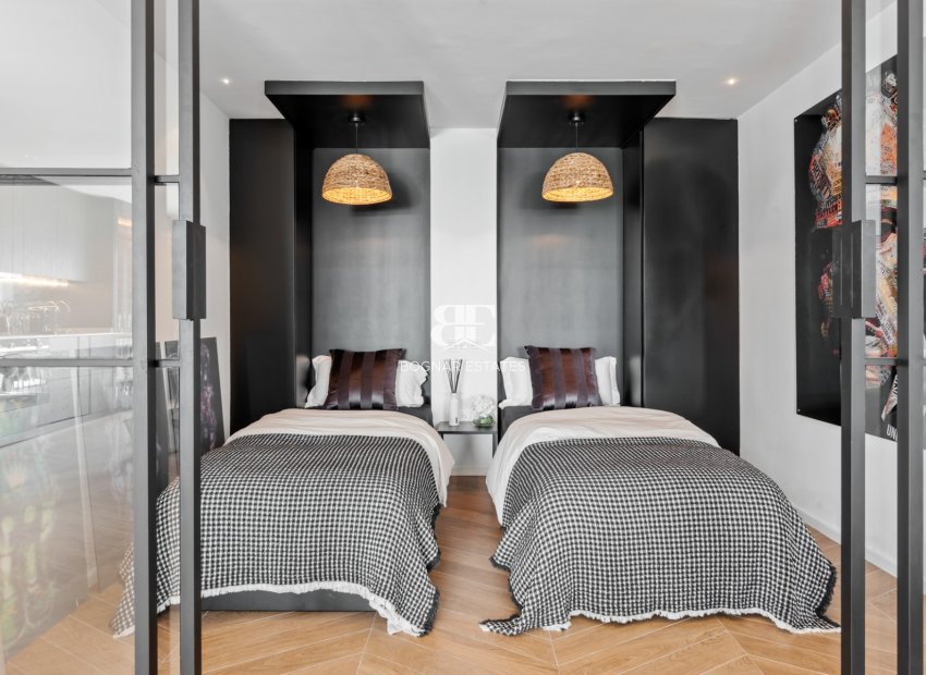 Herverkoop - apartment -
Marbella - Nueva Andalucía