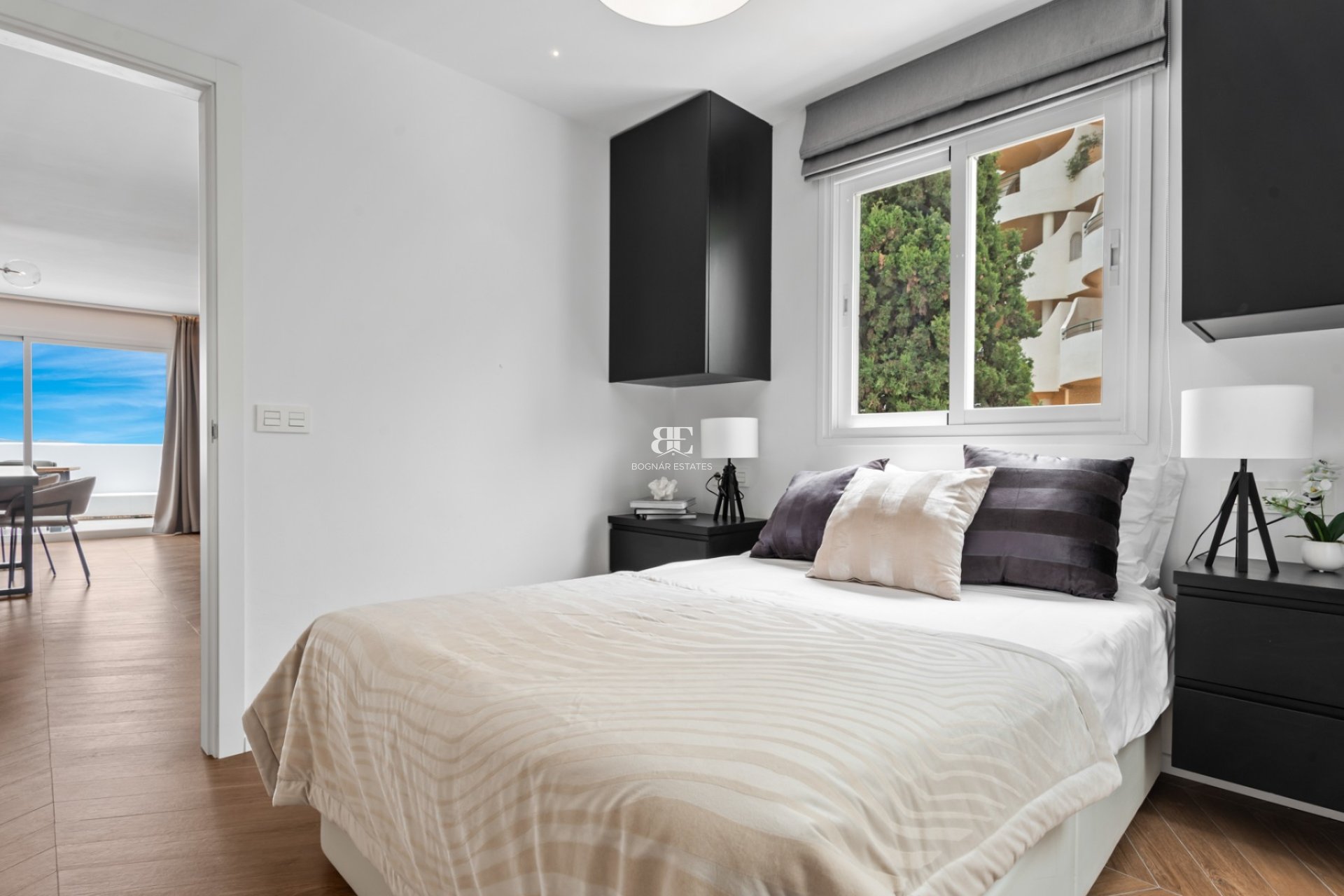 Herverkoop - apartment -
Marbella - Nueva Andalucía