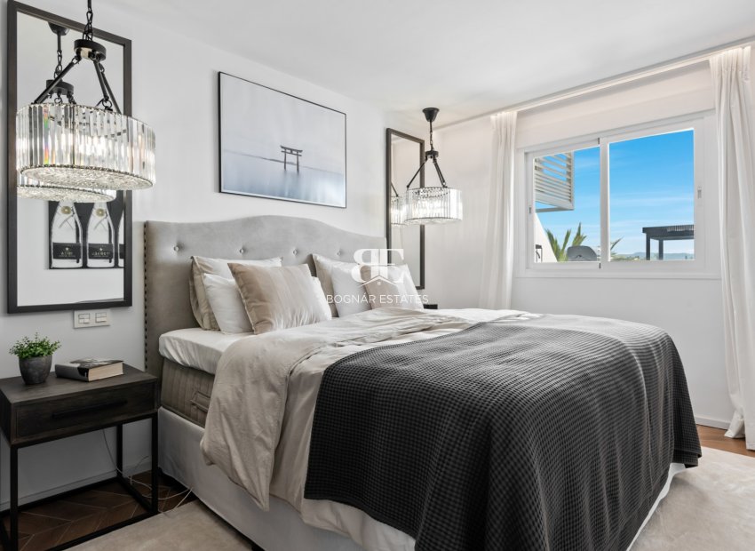 Herverkoop - apartment -
Marbella - Nueva Andalucía