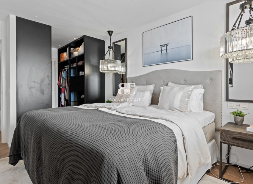 Herverkoop - apartment -
Marbella - Nueva Andalucía