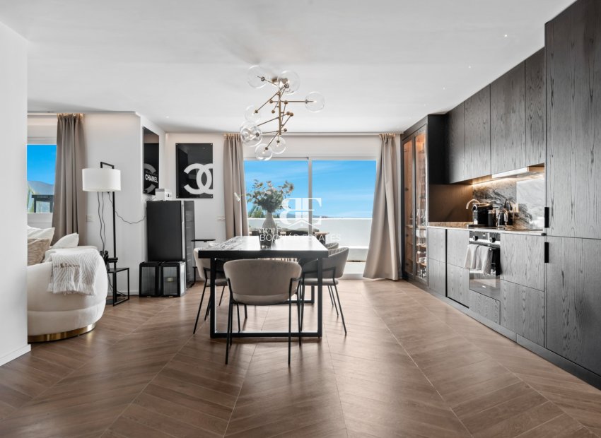 Herverkoop - apartment -
Marbella - Nueva Andalucía