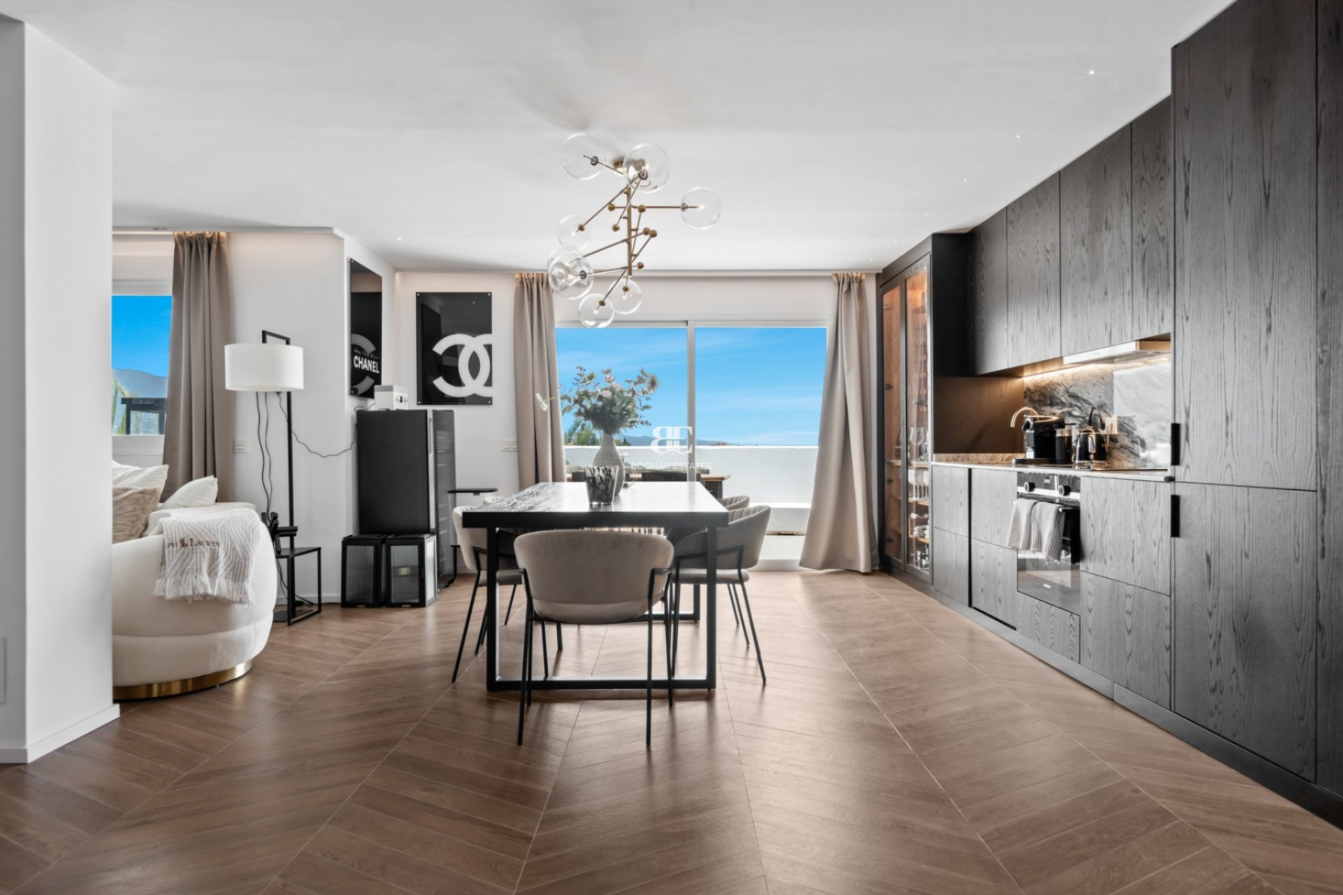 Herverkoop - apartment -
Marbella - Nueva Andalucía