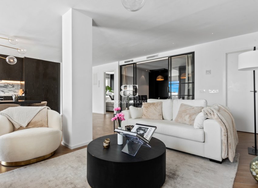 Herverkoop - apartment -
Marbella - Nueva Andalucía