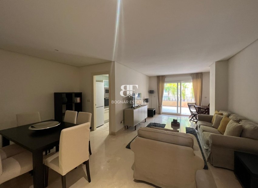 Herverkoop - apartment -
Marbella - Nueva Andalucía