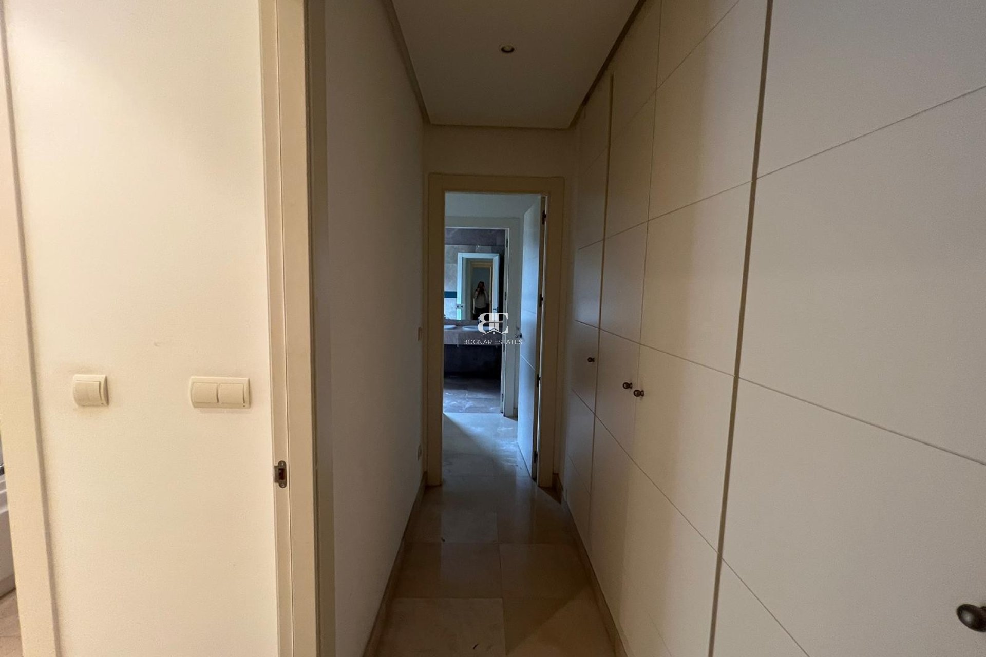 Herverkoop - apartment -
Marbella - Nueva Andalucía