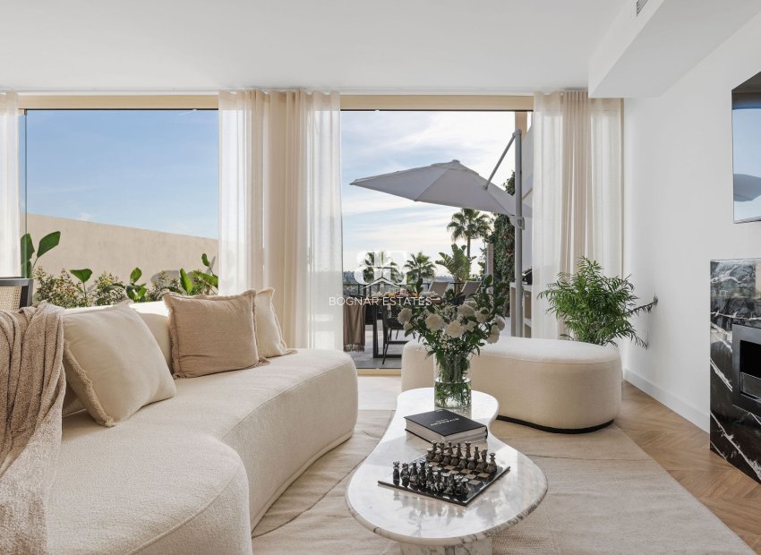 Herverkoop - apartment -
Marbella - Nueva Andalucía