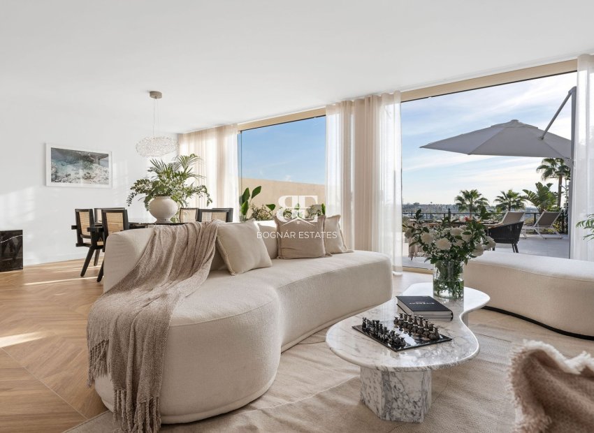 Herverkoop - apartment -
Marbella - Nueva Andalucía