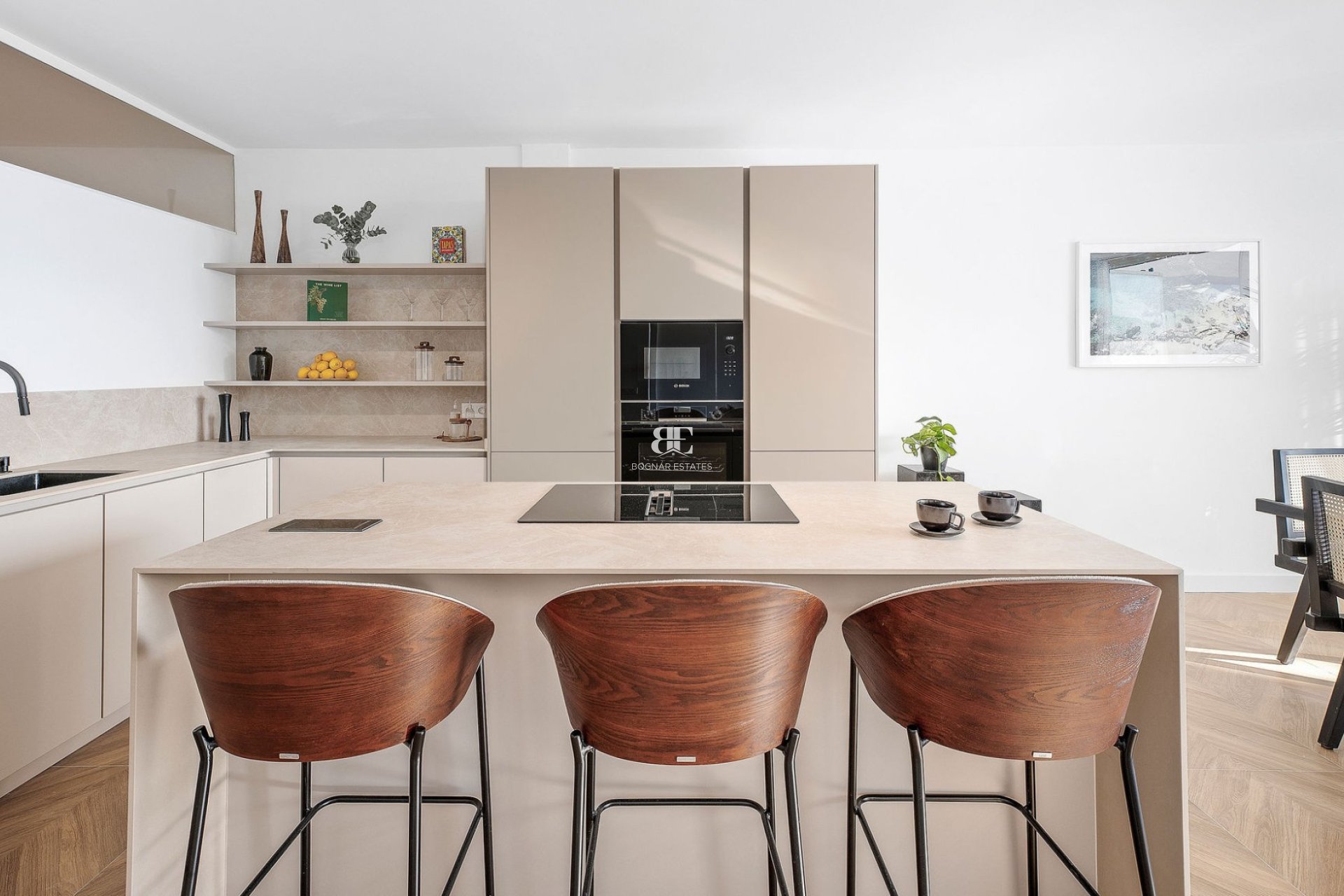 Herverkoop - apartment -
Marbella - Nueva Andalucía