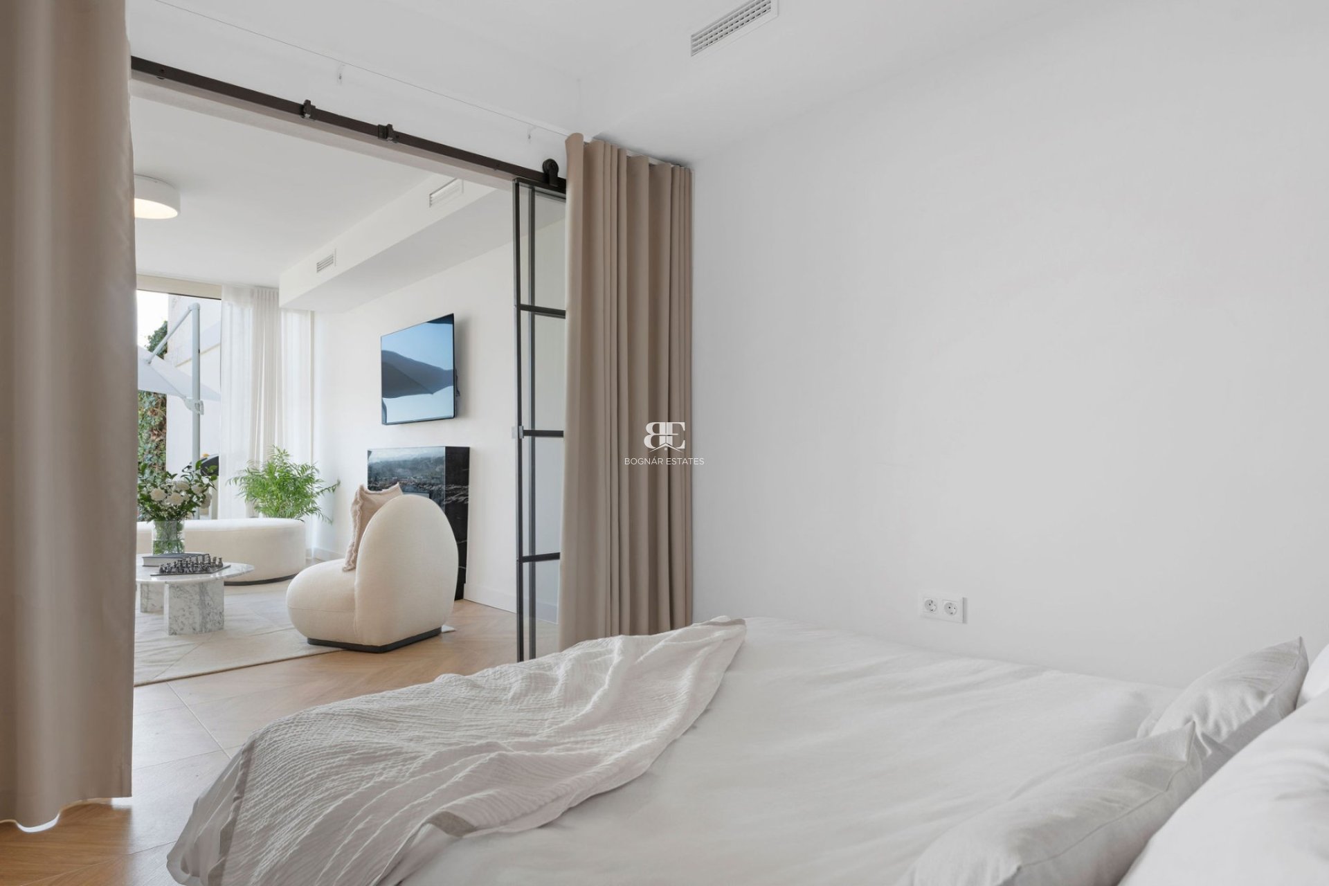 Herverkoop - apartment -
Marbella - Nueva Andalucía