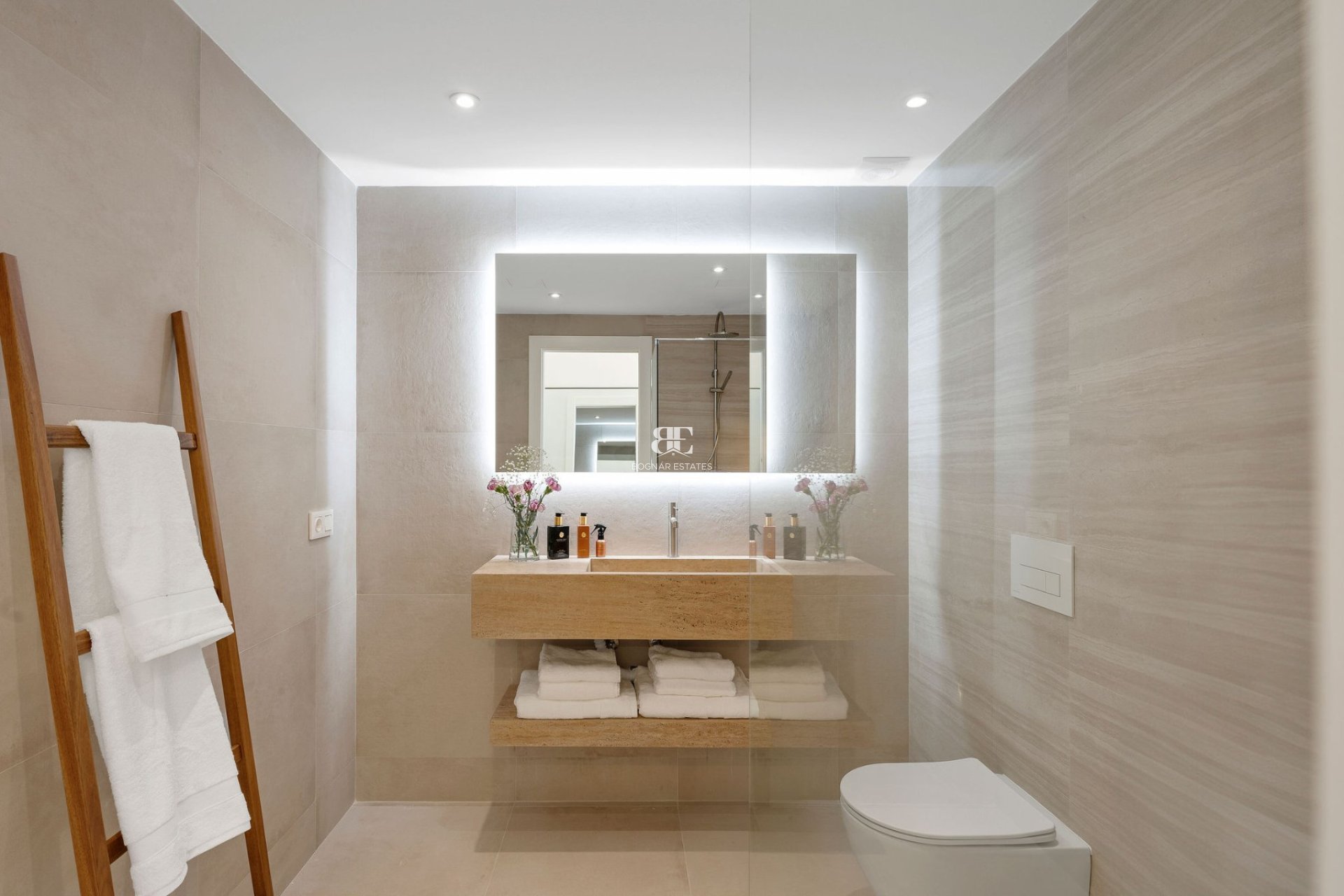 Herverkoop - apartment -
Marbella - Nueva Andalucía