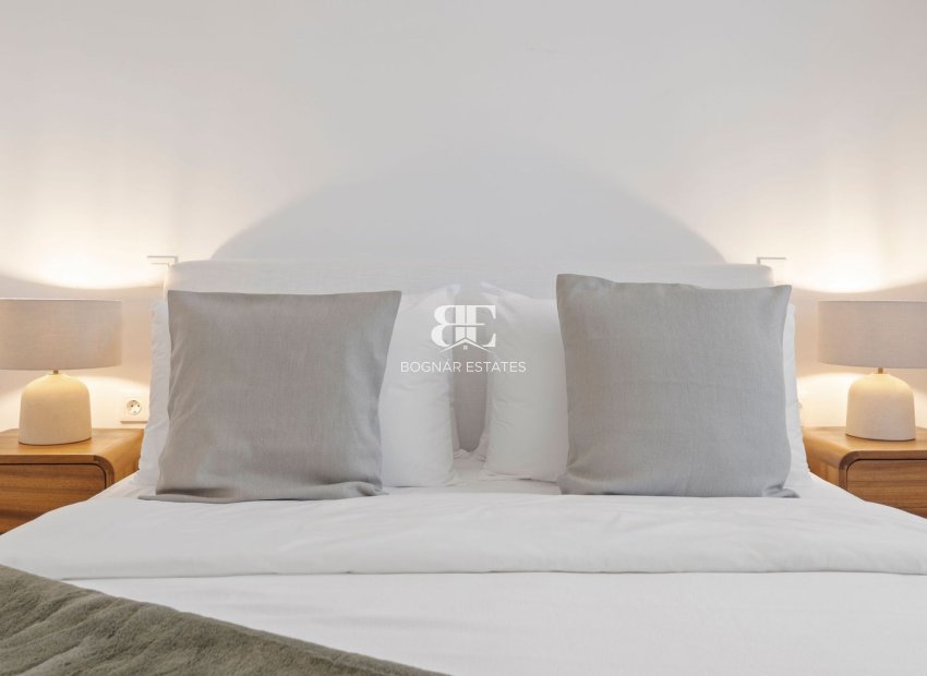 Herverkoop - apartment -
Marbella - Nueva Andalucía