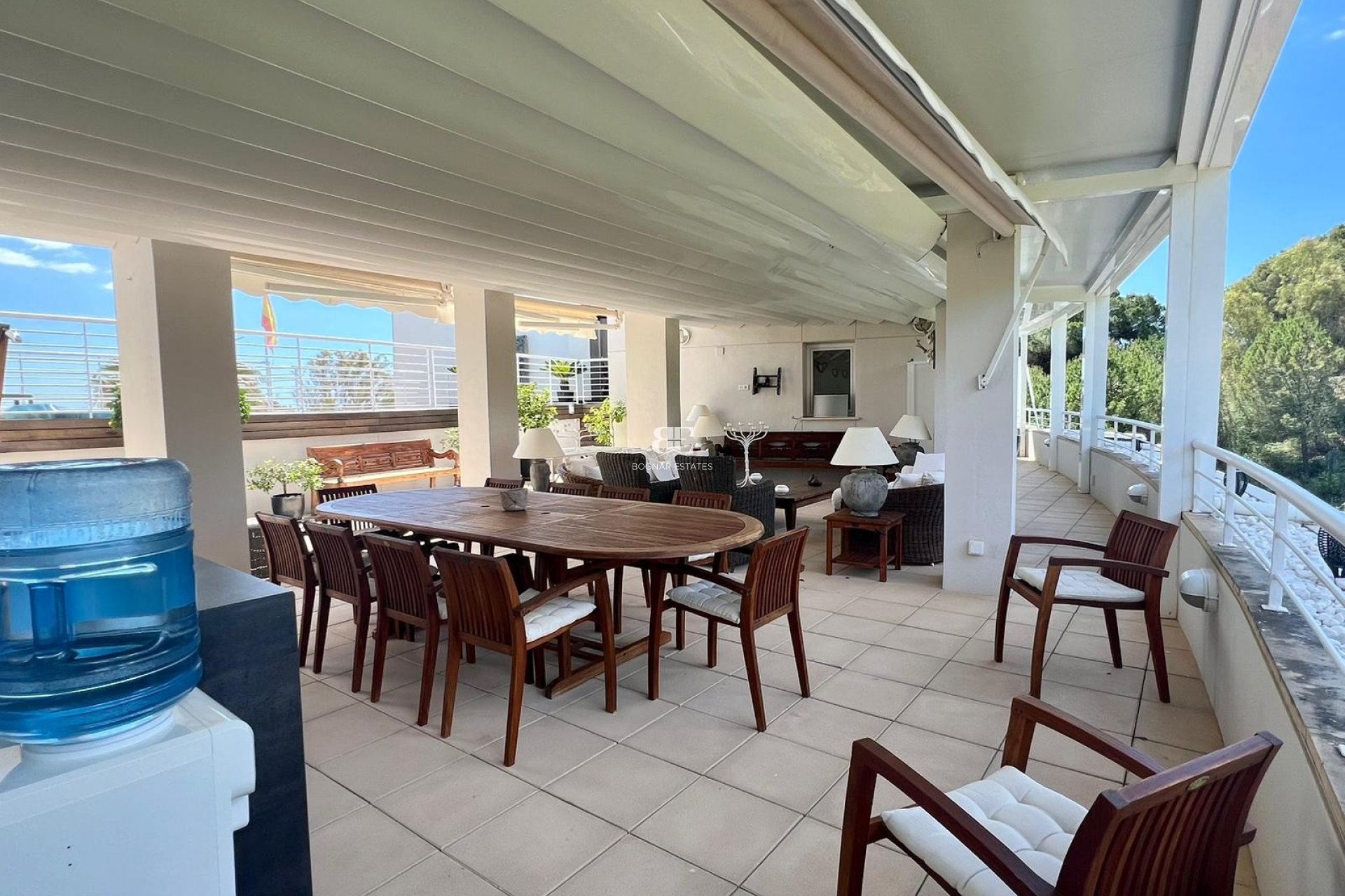 Herverkoop - apartment -
Marbella - Nueva Andalucía