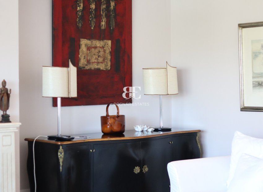 Herverkoop - apartment -
Marbella - Nueva Andalucía