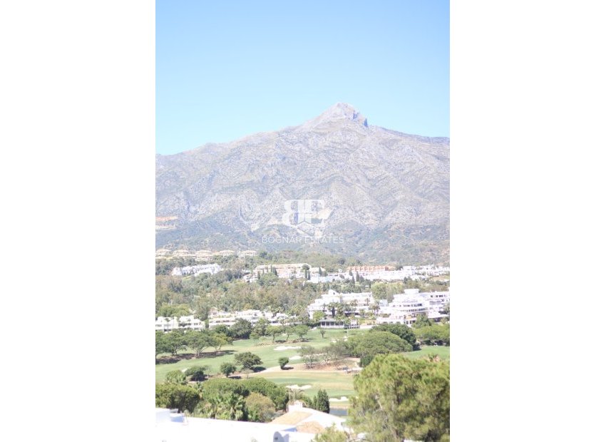 Herverkoop - apartment -
Marbella - Nueva Andalucía