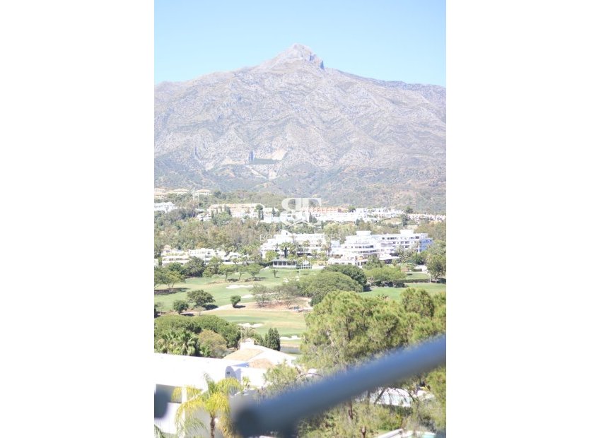 Herverkoop - apartment -
Marbella - Nueva Andalucía