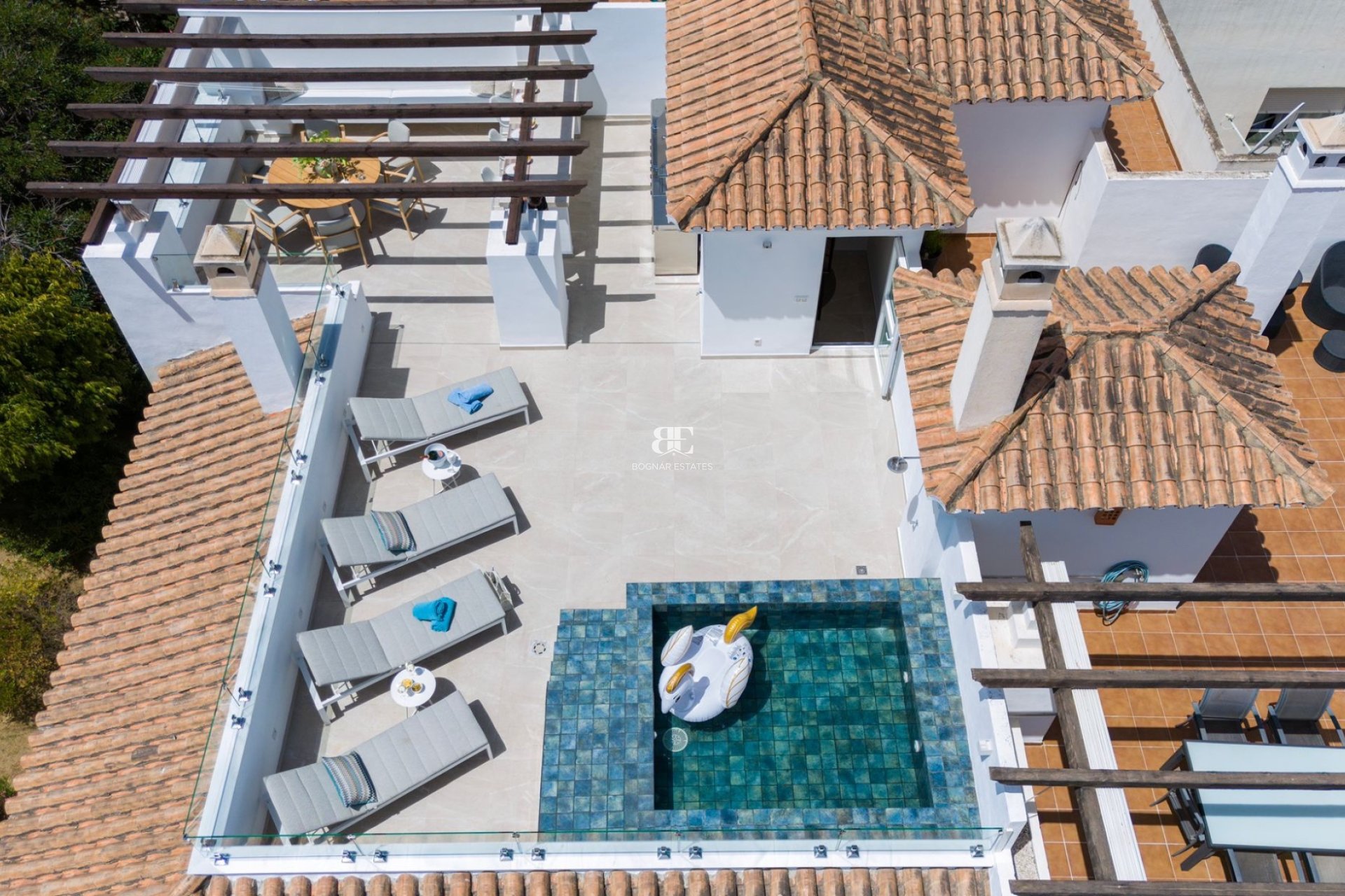 Herverkoop - apartment -
Marbella - Nueva Andalucía