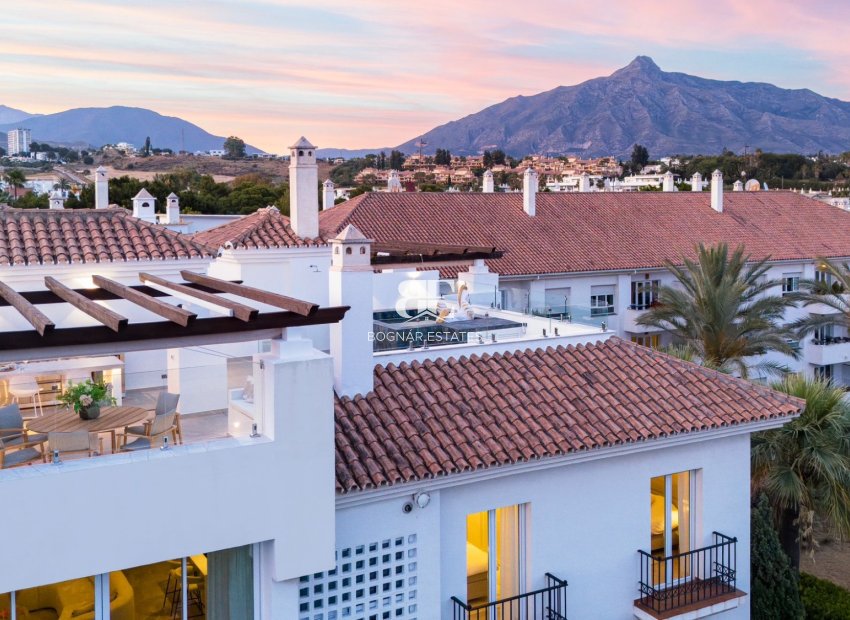Herverkoop - apartment -
Marbella - Nueva Andalucía