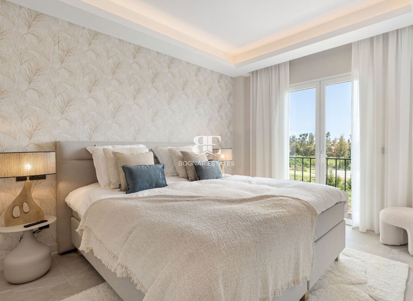 Herverkoop - apartment -
Marbella - Nueva Andalucía