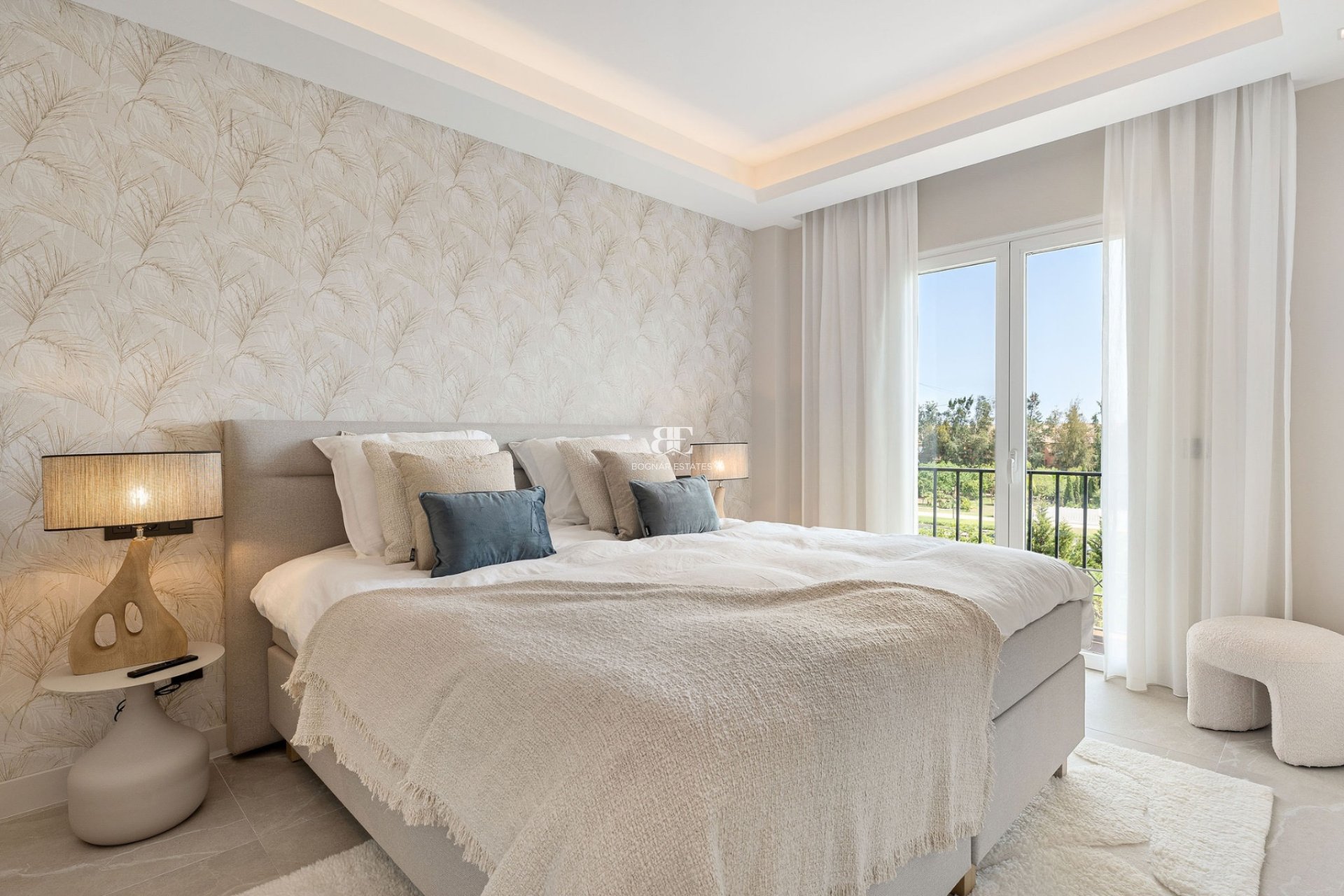 Herverkoop - apartment -
Marbella - Nueva Andalucía