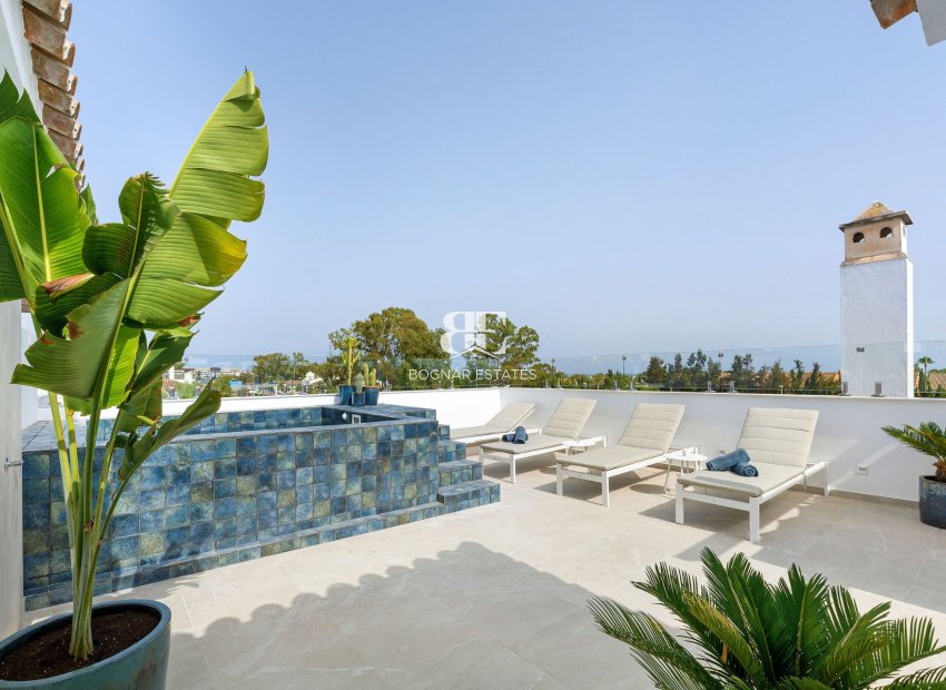 Herverkoop - apartment -
Marbella - Nueva Andalucía