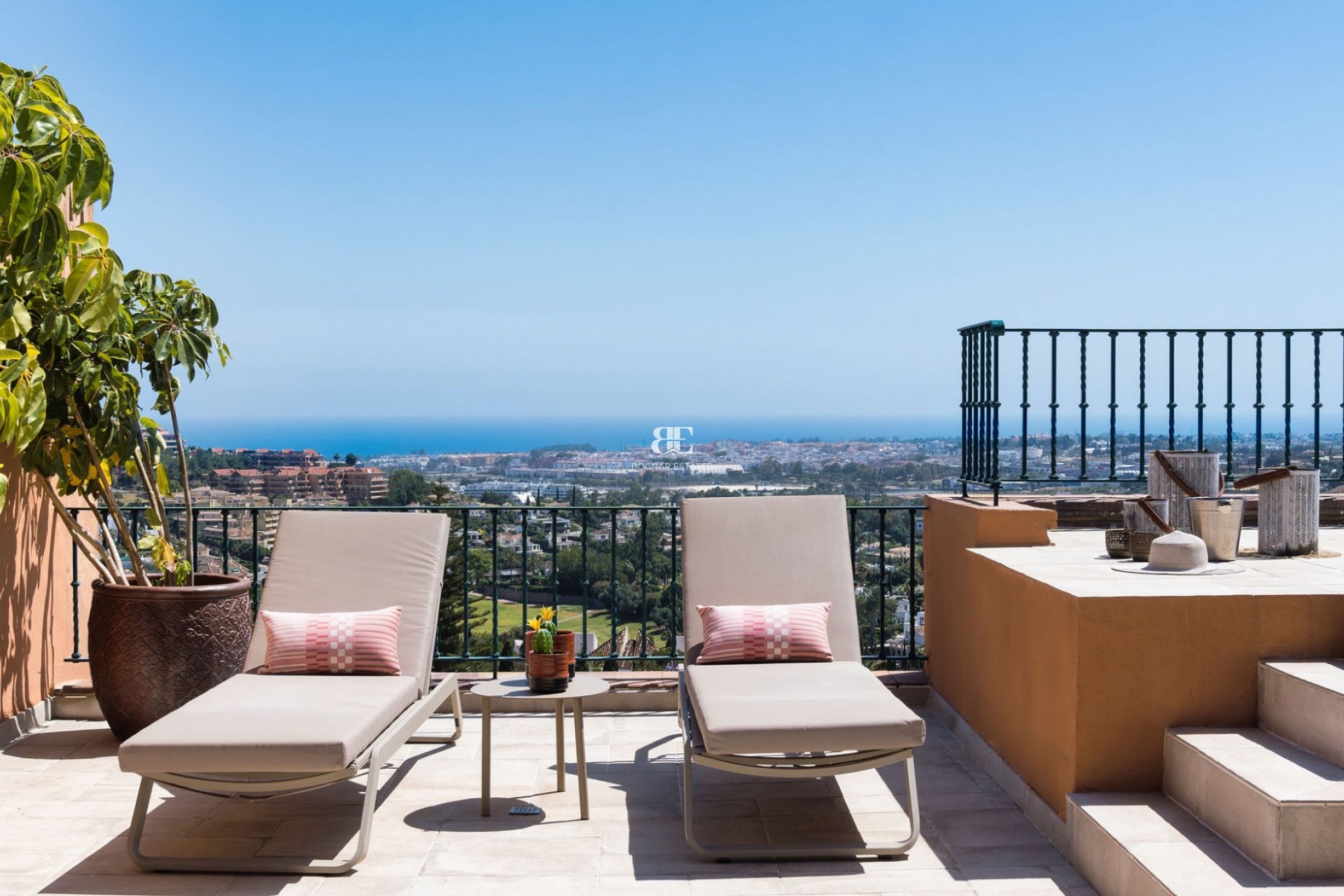 Herverkoop - apartment -
Marbella - Nueva Andalucía