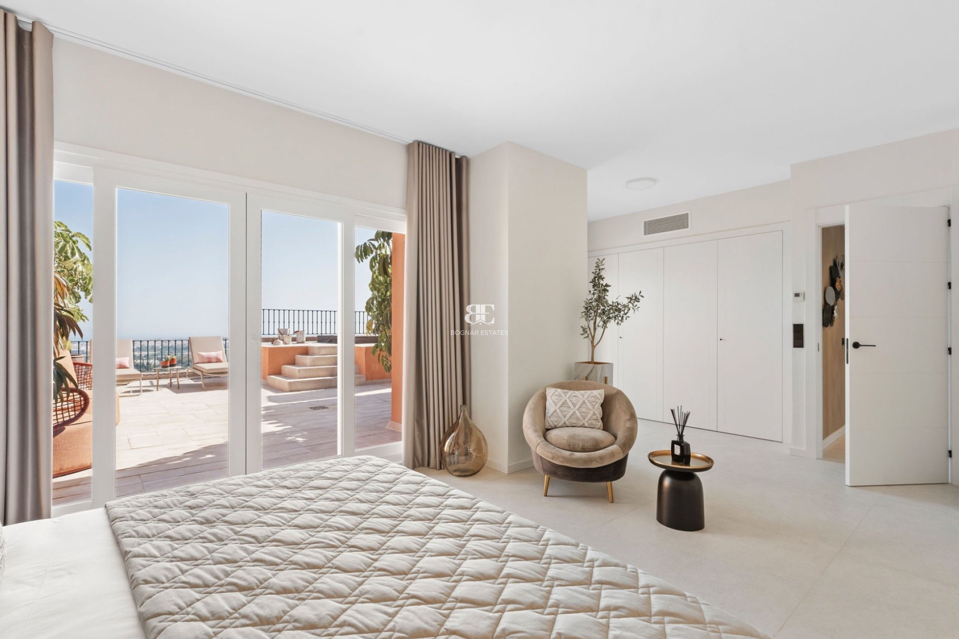 Herverkoop - apartment -
Marbella - Nueva Andalucía