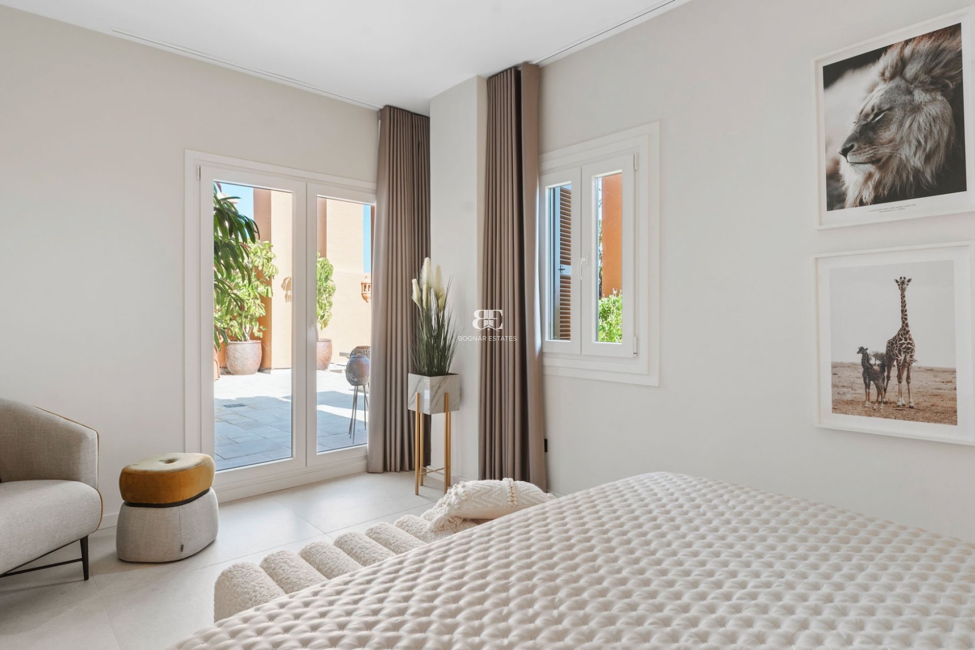 Herverkoop - apartment -
Marbella - Nueva Andalucía