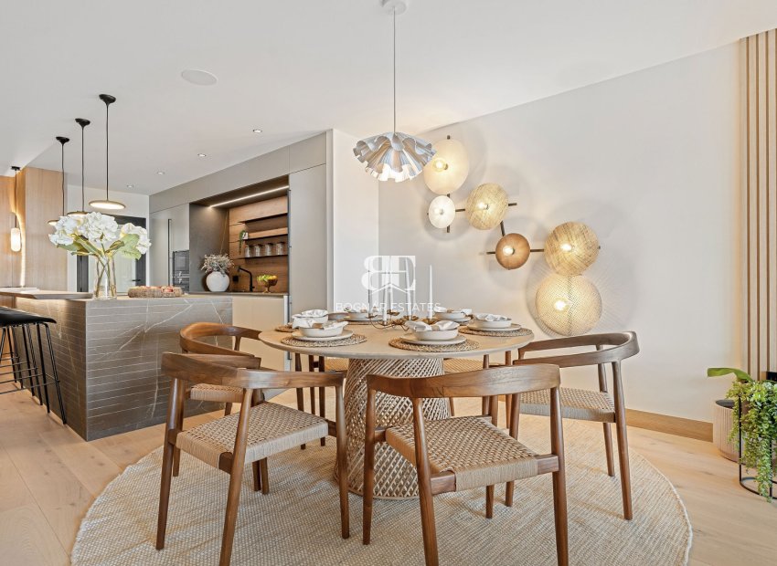 Herverkoop - apartment -
Marbella - Nueva Andalucía