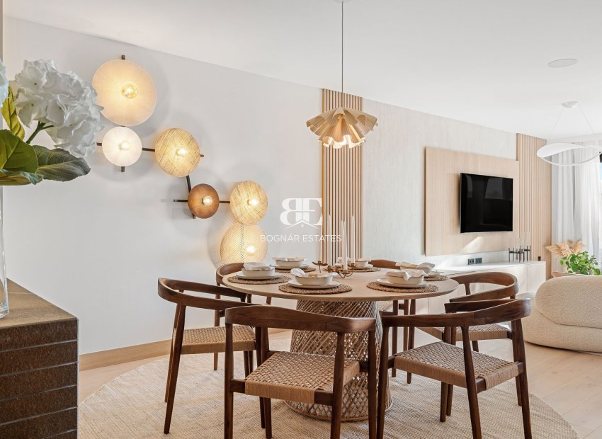 Herverkoop - apartment -
Marbella - Nueva Andalucía