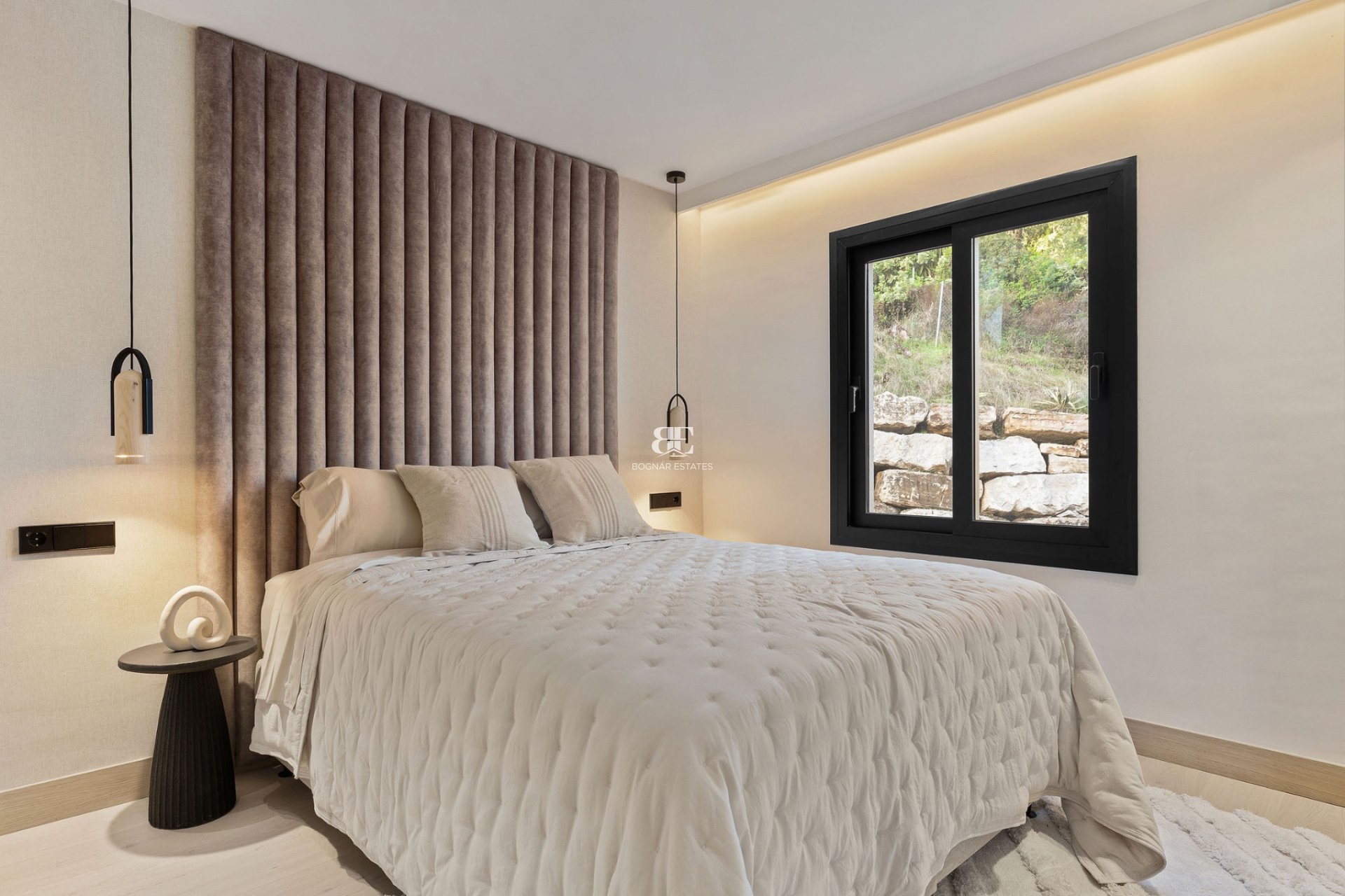 Herverkoop - apartment -
Marbella - Nueva Andalucía